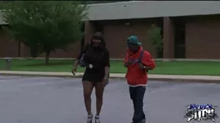 Peter Argentina trong phòng phim sech nga tắm